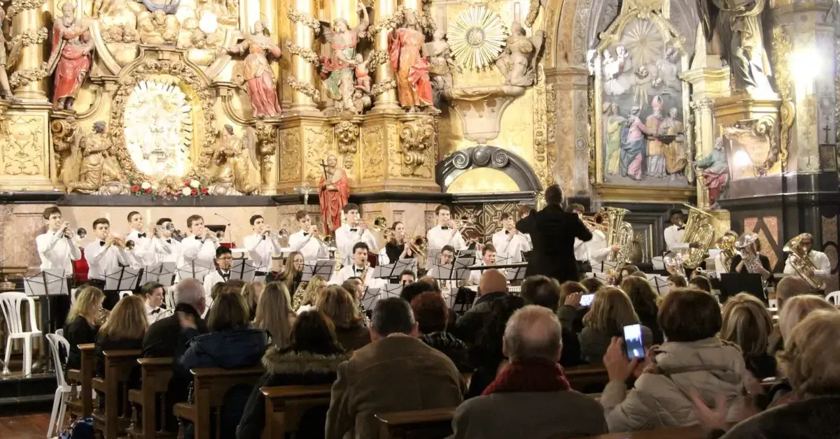 Highland Park High School Band Set To Perform In Historic Venues Across Spain