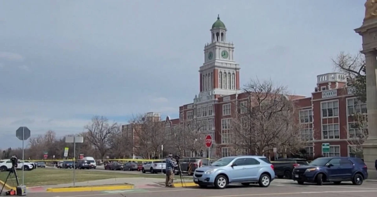 Denver Schools Lift Ban On Armed Officers Following Recent School Shootings 