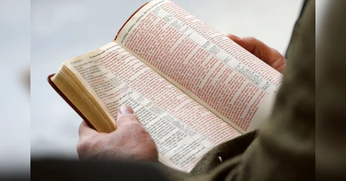 Bible Banned In Utah Schools For 'Vulgarity Or Violence'