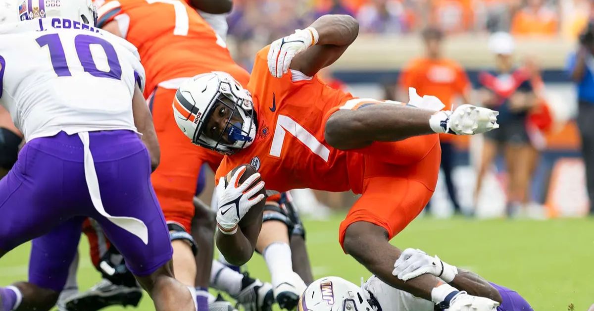 Mike Hollins, Virginia Running Back, Scores His First Touchdown Since Last Year!