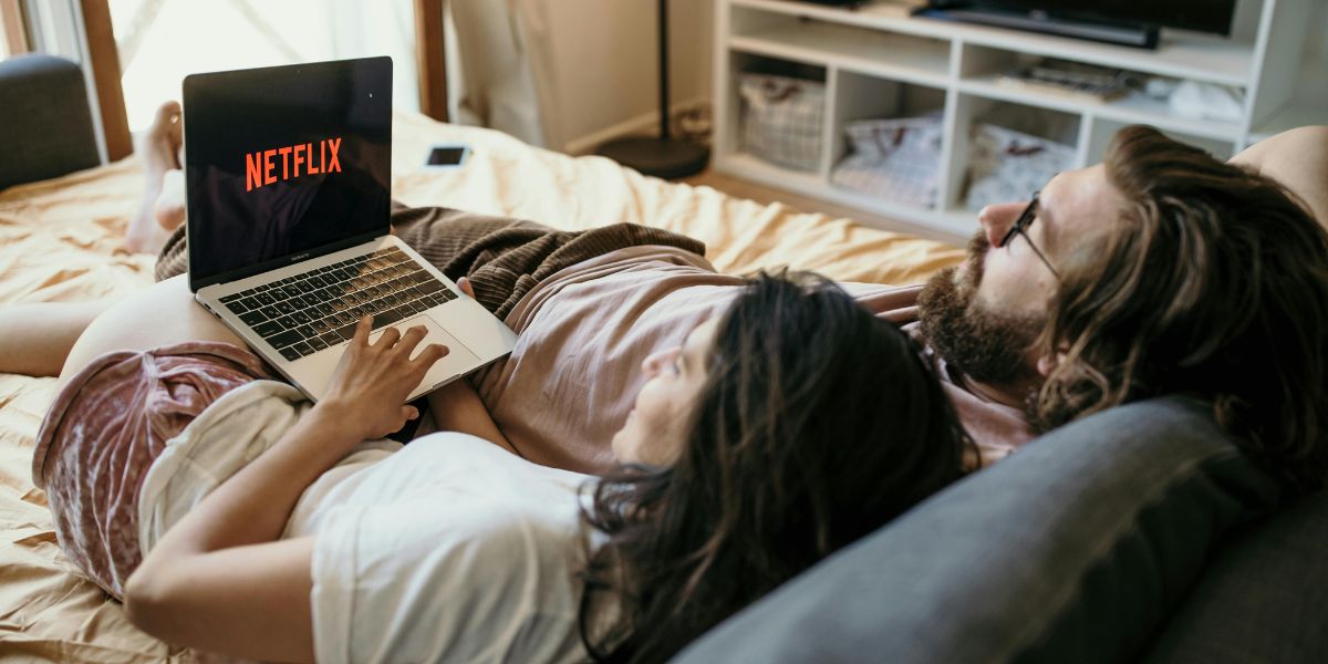 Couples Can Opt For Netflix & Chill